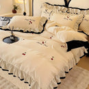 [Leve 2 Pague 1] Roupa de Cama Europeu em Tecido Nobre (Um Toque de Paraíso para suas Noites!) +3 BRINDES: 2 Capas de Travesseiro e Edredom